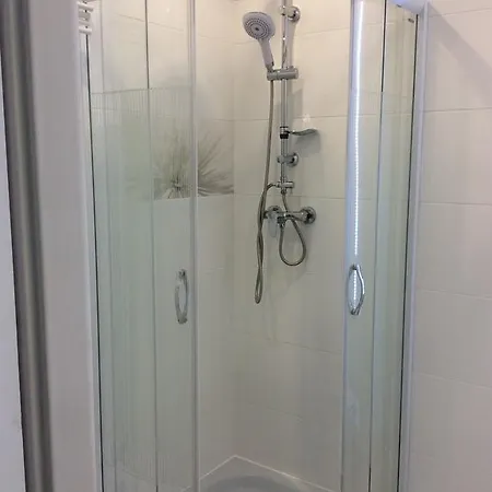 Apartment Studio Bielany Metro Wawrzyszew *