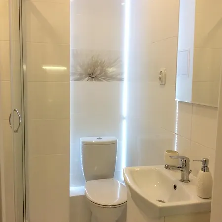 Studio Bielany Metro Wawrzyszew 华沙